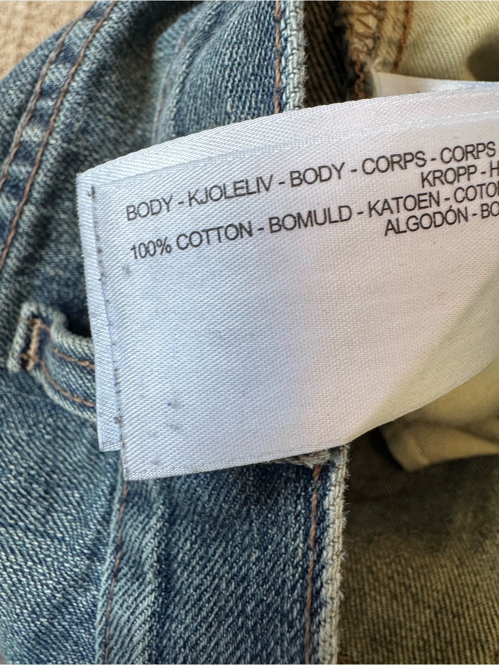 Ariat Legacy M2 Traditional relaxed boot cut jeans - Picture 6 of 11